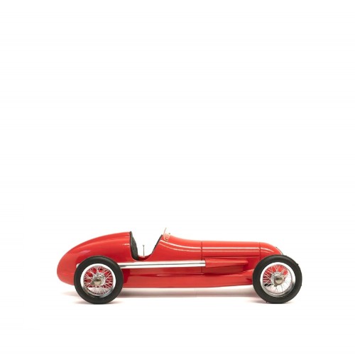 Модель автомобиля Authentic Models Red Racer Д31