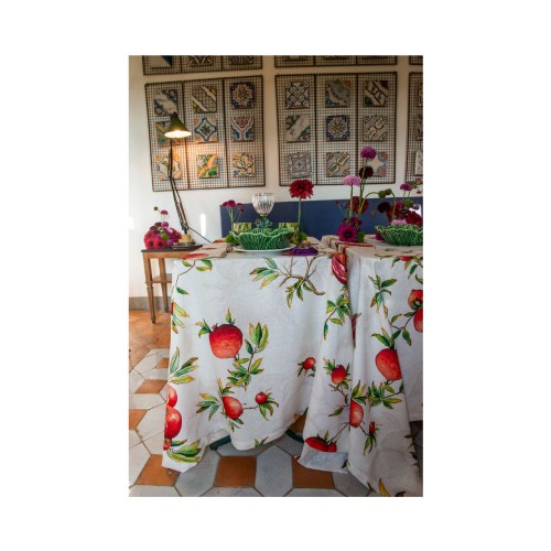 Скатертина на стіл Tessitura Toscana Zakuro 170x170