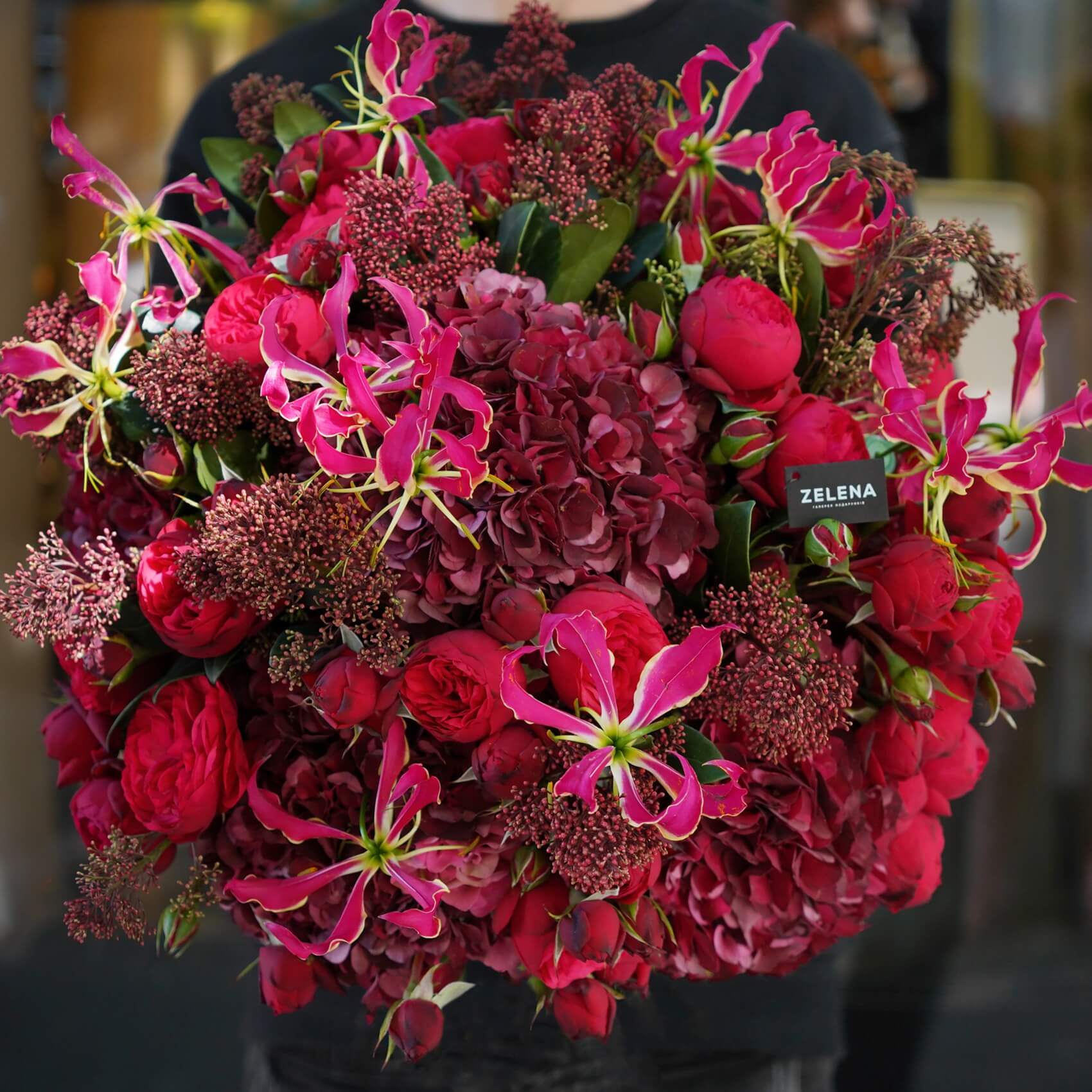 Порадуйте маму букетом ZELENA flowers