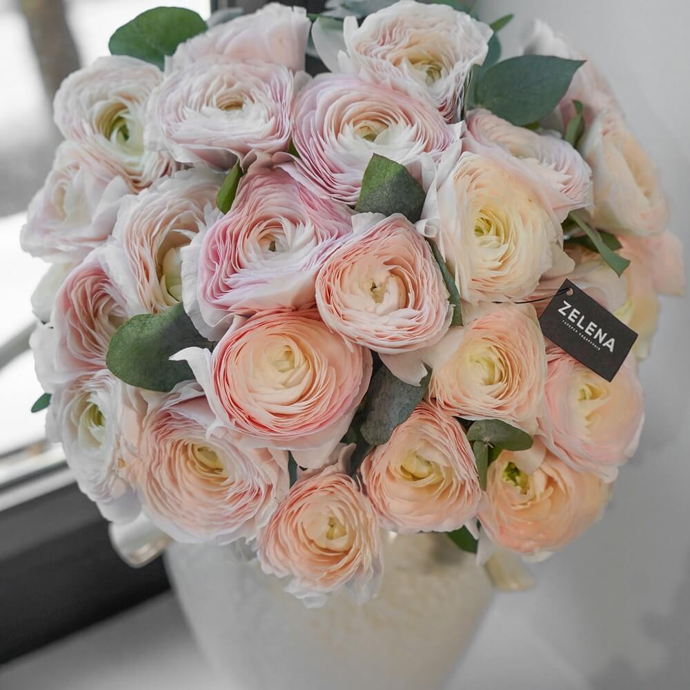 Порадуйте маму букетом ZELENA flowers