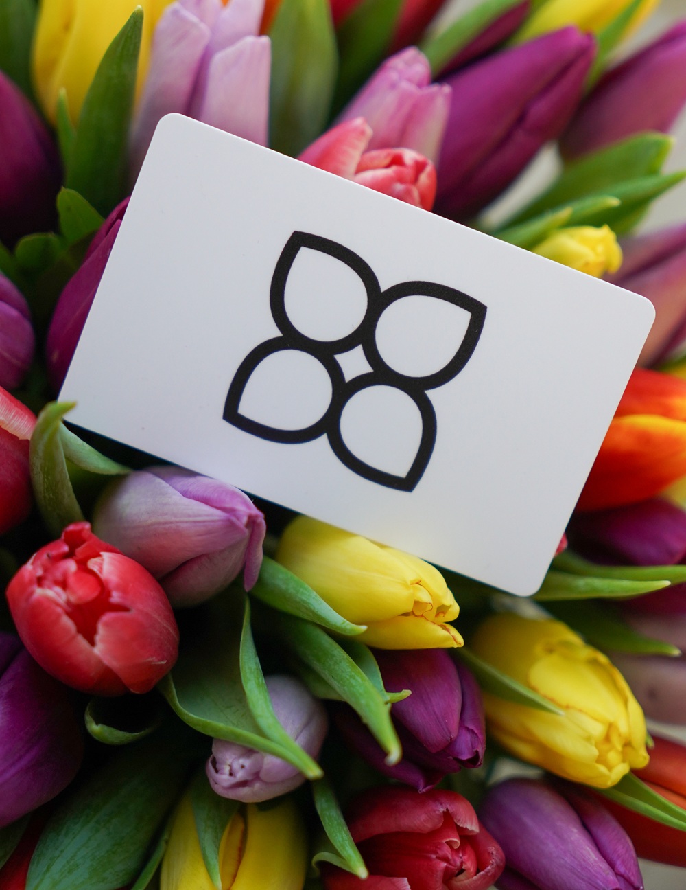 Порадуйте маму букетом ZELENA flowers