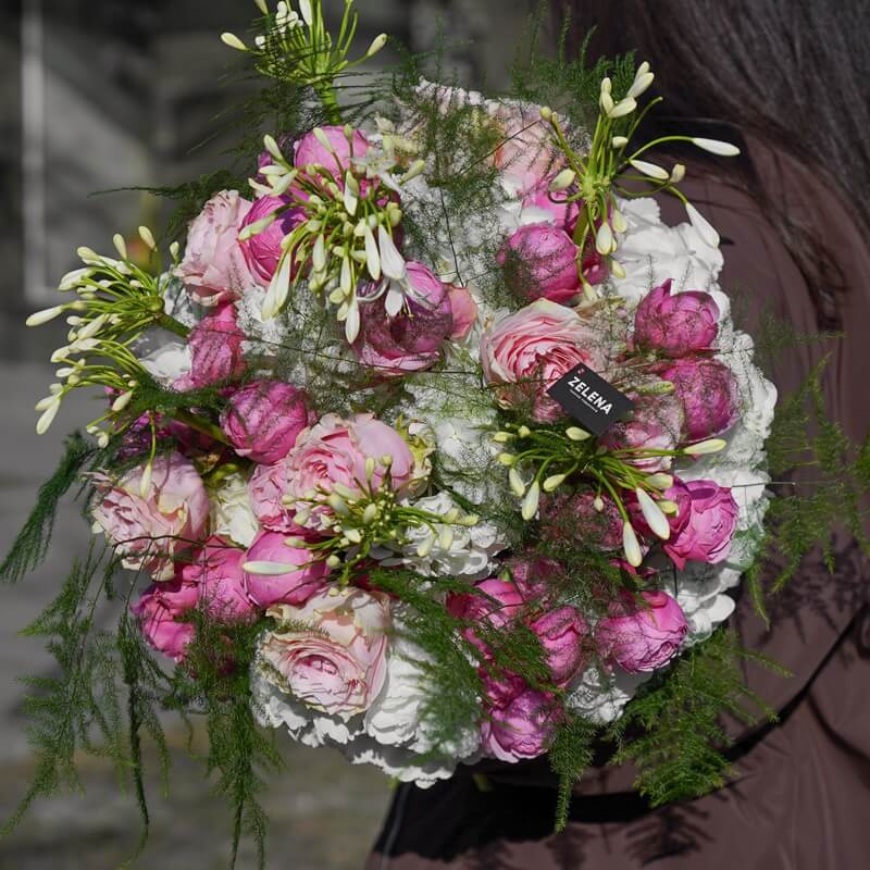 Доставка букетов