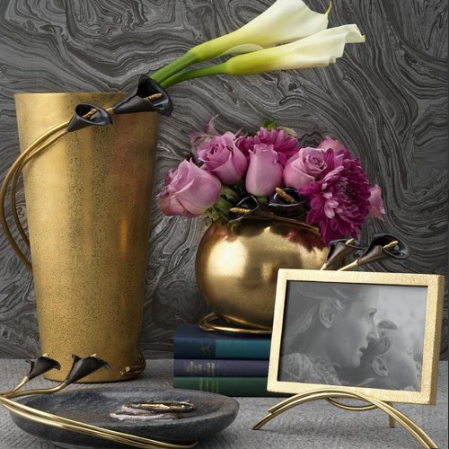 Фоторамка Michael Aram Calla Lily Midnight на подставке 15х18
