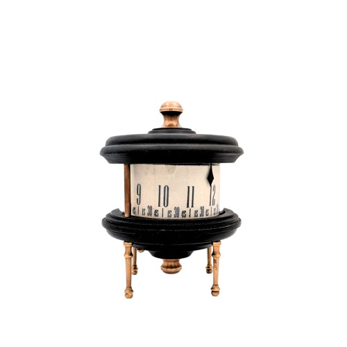 Годинник Authentic Models з циліндричним циферблатом 1820р В19