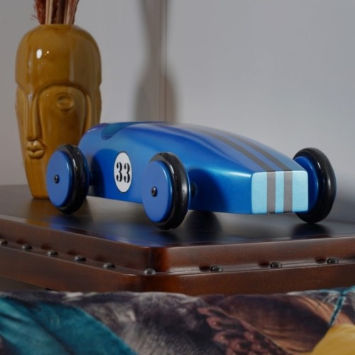 Модель автомобиля Authentic Models из красного дерева синяя Д50