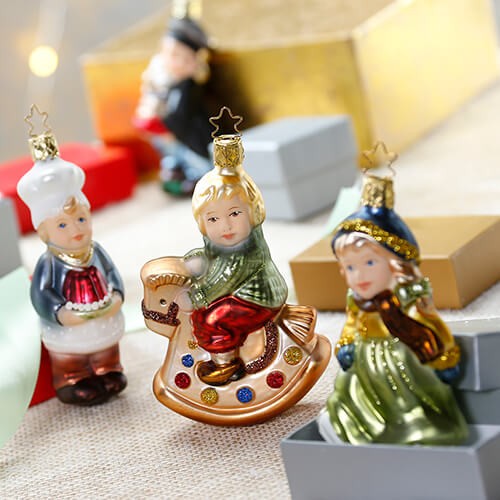 Елочная игрушка Inge Glas Девочка на коньках В12