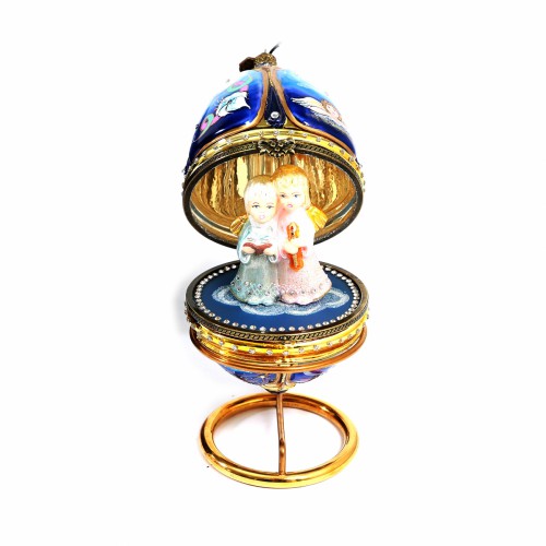 Елочная игрушка Komozja Яйцо на подставке Ангелочки сиреневое В16